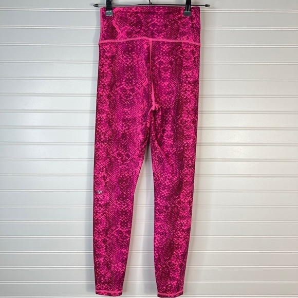 IVL Collective Athletic Yoga Leggings Got Pink Snake Print Sz 4 - Picture 2 of 10